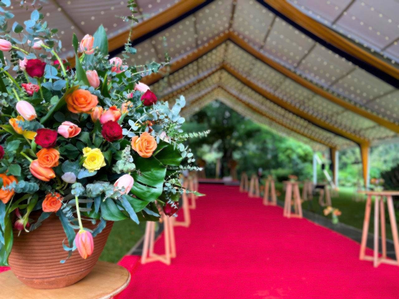 Immersive floral event environment